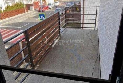 Casă cu 4 camere cu Teren 300 Mp în Central - 2