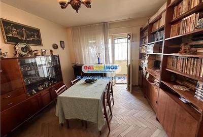 Apartament cu 2 camere semidecomandat, mobilat în Nord