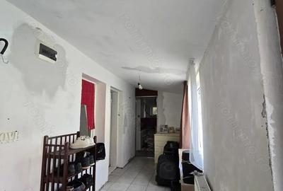 Casă cu 3 camere cu Canalizare în Parța - 9