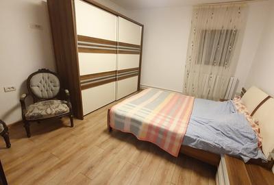 Apartament cu 3 camere semidecomandat în Pârneava - 7