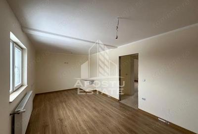 Casă cu 4 camere cu Teren 180 Mp în Giarmata - 3