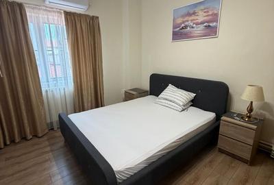 Casă cu 8 camere cu Canalizare în Faleza Nord - 10