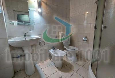 Spațiu comercial, de 84 mp, în Central - 7