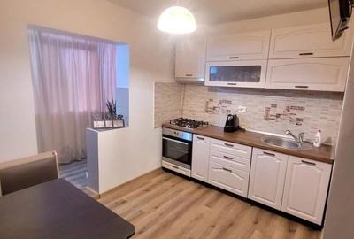 Apartament cu 3 camere decomandat, mobilat în Tomis III - 7