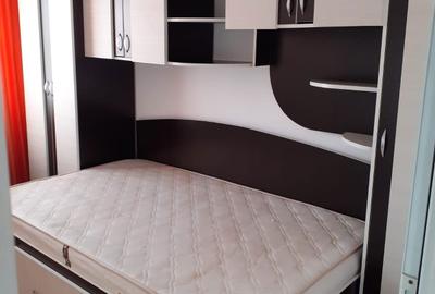 Apartament cu 3 camere decomandat în Micro 11 - 4