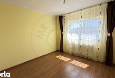 Apartament cu 3 camere semidecomandat în Central - 6