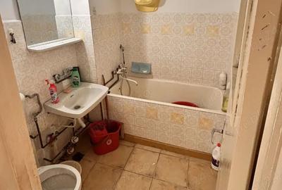 Apartament de vanzare - 4