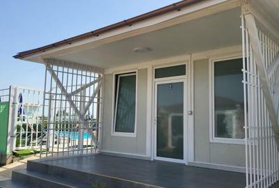 Spațiu comercial, de 560 mp, în Nord - 11