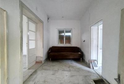 Casă individuală cu 7 camere cu Teren 540 Mp în Berliște - 13