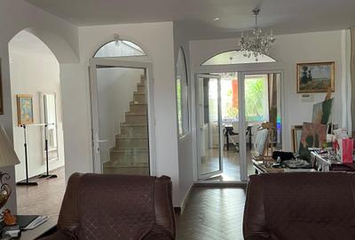 Casa deosebita P+E+M  Central-Biserica - 18