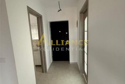 Casă cu 4 camere cu Teren 290 Mp în Central - 10