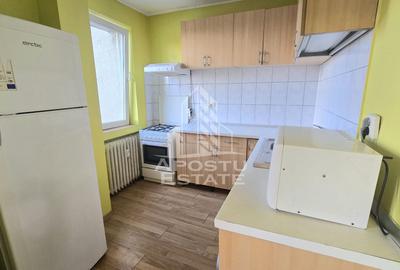 Apartament cu 4 camere si 2 bai, bloc cu lift, zona Circumvalatiunii - 2