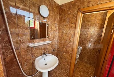 Spațiu comercial, de 132 mp, în Bariera Vâlcii - 4