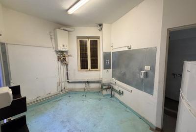 Spatiu Comercial - Ultracentral - 4 min Piata Unirii - Proprietar - 4