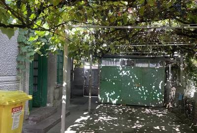 Casă cu 4 camere cu Teren 600 Mp în Central - 2