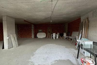 De vanzare Spatiu Comercial - 4