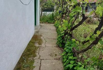 Casa ?i teren de vanzare - 6