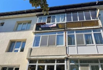 Aartament 3 camere în Tecuci - 9