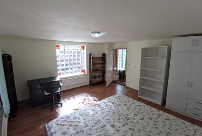 Casa 4 camere pe 2 nivele, mobilata modern, cu parcare, zona UMF - 4