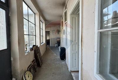 Casă cu 3 camere cu Teren 730 Mp în Central - 7