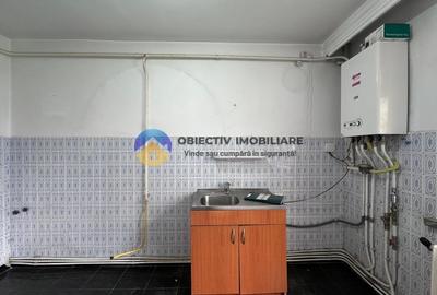 Apartament de vanzare 3 camere- pretabil pentru spatiu comercial - 9