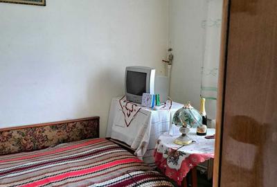 Apartament cu 3 camere decomandat în Micro 14 - 1