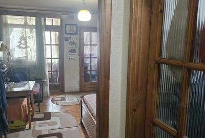 Garsonieră decomandată în Central - 4