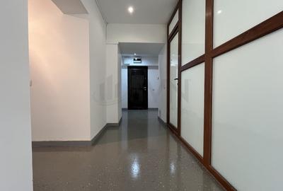 Apartament cu 3 camere decomandat în Micro 11 - 11