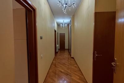 Casă cu 8 camere cu Canalizare în Dorobanți - 5