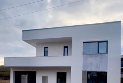 Casă individuală cu 4 camere cu Teren 450 Mp în Miroslava - 1