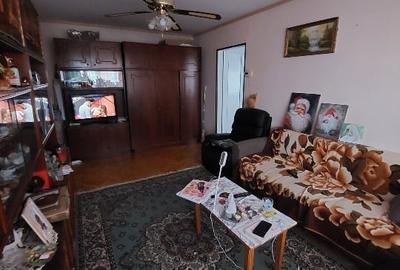 Apartament cu 2 camere semidecomandat, mobilat în Podu Roș - 2