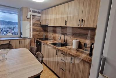 Apartament cu 3 camere semidecomandat în Iris - 6