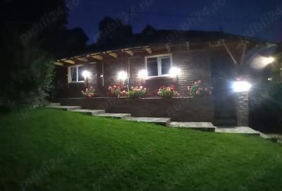 Casă cu 4 camere cu Teren 680 Mp în Azuga - 5