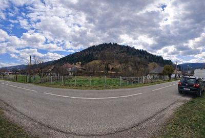 Spațiu comercial, în Ceahlău - 3