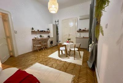 Apartament cu 3 camere în Central - 2