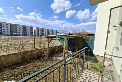 Garsonieră decomandată în Tractorul - 5