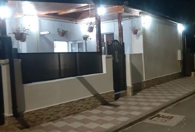 Casă cu 2 camere decomandat în Central - 8