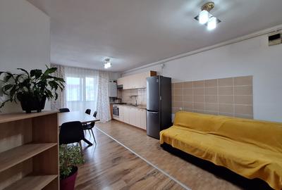 Apartament cu 2 camere semidecomandat, mobilat în Florești - 1