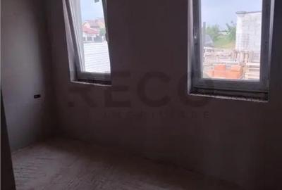 Casă cu 3 camere cu Teren 460 Mp în Cihei - 7