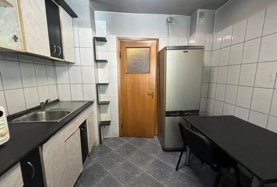 Aviatiei, decomandat, etaj 1 - 7