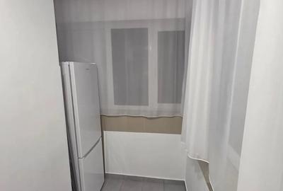Inchiriez Apartament Militari Resident - 2