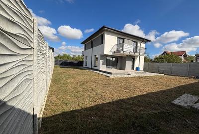 Casă individuală cu 4 camere cu Canalizare în Mogoșoaia - 3