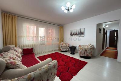 Apartament cu 3 camere semidecomandat, mobilat în Micro 3 - 3