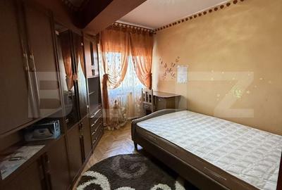 Apartament cu 3 camere decomandat în Central - 2