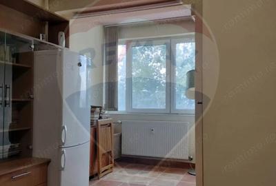 Garsonieră semidecomandată, mobilată în Ferdinand