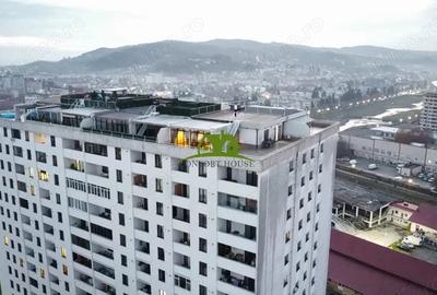 Apartament cu 4 camere semidecomandat în Central - 2