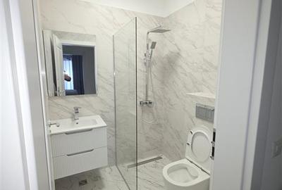 Apartament cu 3 camere decomandat în Tătărași - 18