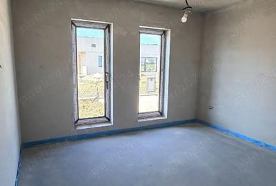 Casă cu Teren 304 Mp în Moșnița Nouă - 2