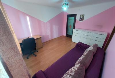 Apartament cu 2 camere semidecomandat în Rogerius - 2