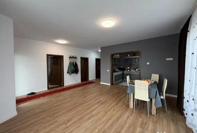 Casă cu 3 camere cu Teren 4200 Mp în Cărăndeni - 10